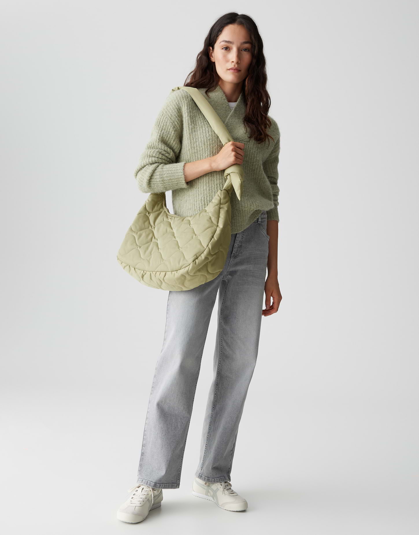 gruen_umhaengetasche_damen_apaddie-bag_opus_look